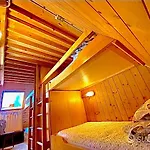 ~chalet_rifugio Tra I Boschi~ בקתה